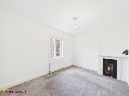 2 bedroom Semi-detached house to let in Cowl Street, Evesham, WR11