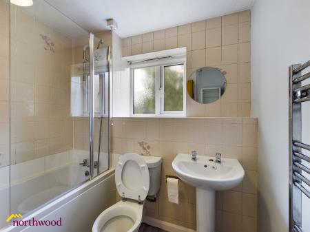 1 bedroom Flat for sale in Broome Way, Banbury, OX16