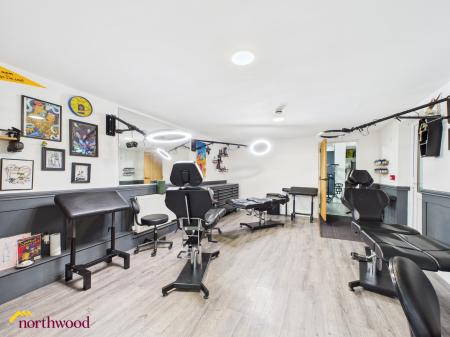 0 bedroom Commercial Property to let in Butchers Row, Banbury, OX16