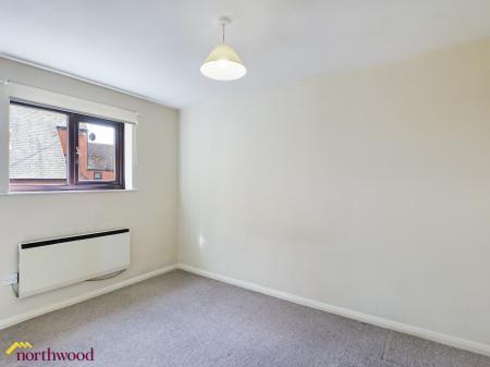 1 bedroom Flat to let in Christchurch Court, Banbury, OX16