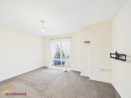 4 bedroom Terraced House for sale in Rosemary Drive, Banbury, OX16