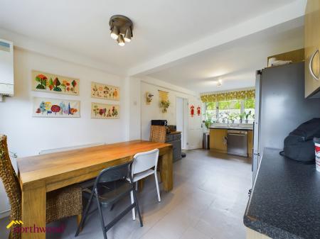 3 bedroom Terraced House for sale in Prescott Close, Banbury, OX16