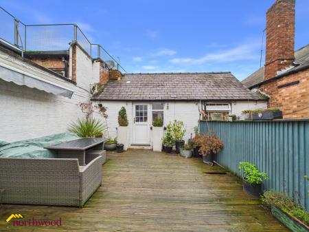 3 bedroom House for sale in Butchers Row, Banbury, OX16