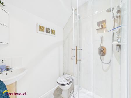 3 bedroom House for sale in Butchers Row, Banbury, OX16