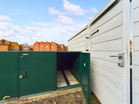 1 bedroom Studio flat to let in Calthorpe Street, Banbury, OX16