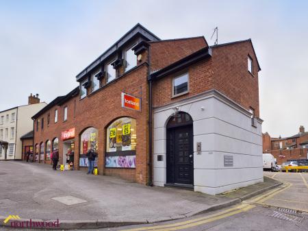 1 bedroom Studio flat to let in Calthorpe Street, Banbury, OX16