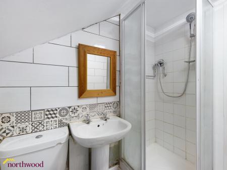 1 bedroom House share to let in Middleton Road, Banbury, OX16