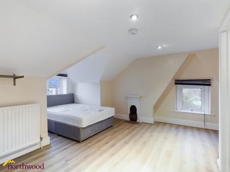 1 bedroom House share to let in Middleton Road, Banbury, OX16