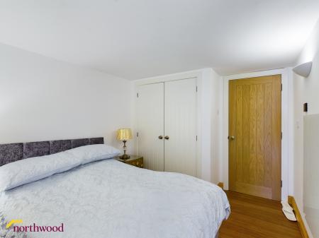 1 bedroom Studio flat to let in Danvers Road, Broughton, OX15