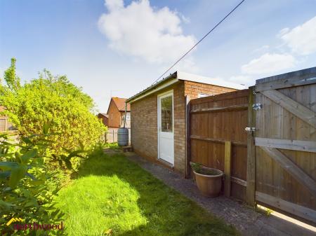2 bedroom Bungalow to let in Durham Mews, Banbury, OX16