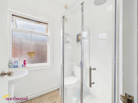 2 bedroom Terraced House for sale in Albert Street, Banbury, OX16