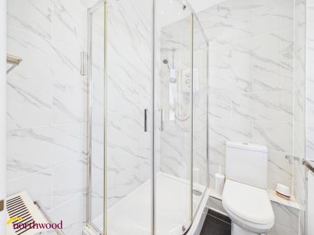 1 bedroom Semi-detached bungalow for sale in Winston Close, Woodford Halse, NN11