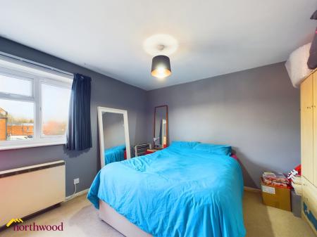 1 bedroom Flat to let in Jubilee Court, Banbury - Garage