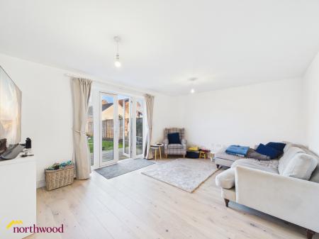 3 bedroom Town house for sale in Longford Park Road, Banbury, OX15