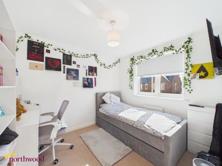 3 bedroom Town house for sale in Longford Park Road, Banbury, OX15