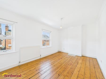 3 bedroom Semi-detached house to let in Grosvenor Road, Banbury, OX16