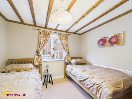 2 bedroom Detached house for sale in Riverside, Tiddington Road, Stratford-upon-Avon, CV37