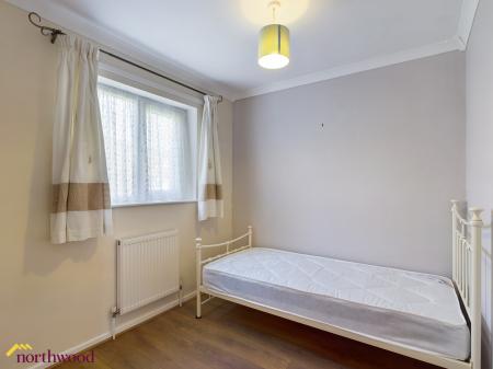 3 bedroom Terraced House for sale in Forgeway, Banbury, OX16