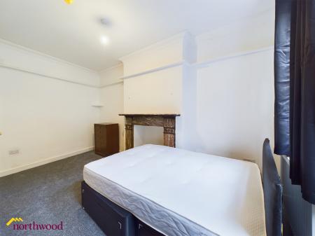 1 bedroom House share to let in 6 Horsefair, Banbury, OX16