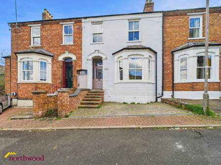 3 bedroom Terraced House to let in Fairview, Banbury, OX16