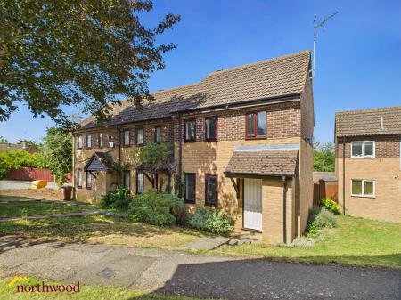 3 bedroom Semi-detached house to let in Syringa Walk, Banbury, OX16