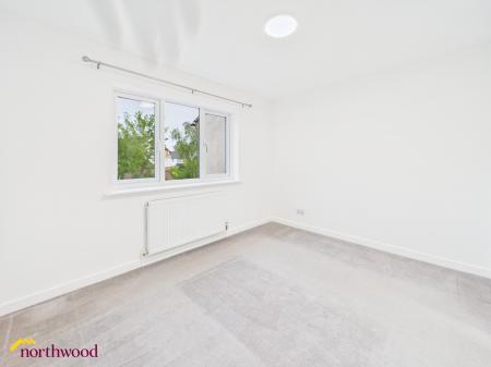 2 bedroom Terraced House to let in Amberley Court, Banbury, OX16