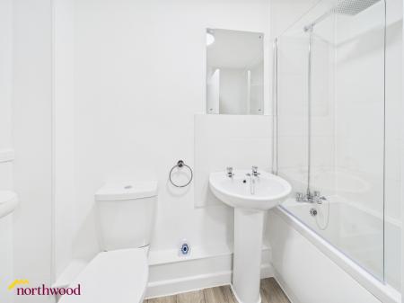 2 bedroom Terraced House to let in Amberley Court, Banbury, OX16