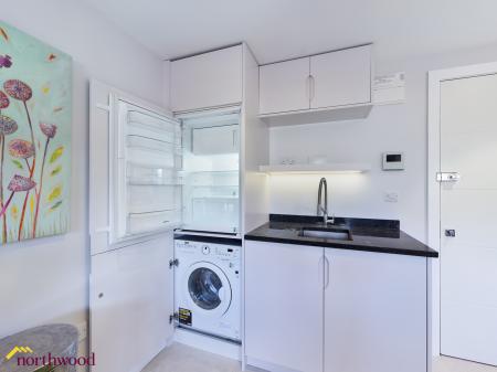 1 bedroom Studio flat to let in 11 Horse Fair, Banbury, OX16