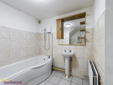 1 bedroom Flat to let in South Street, Banbury, OX16
