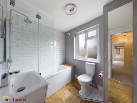 4 bedroom Terraced House to let in Causeway, Banbury, OX16