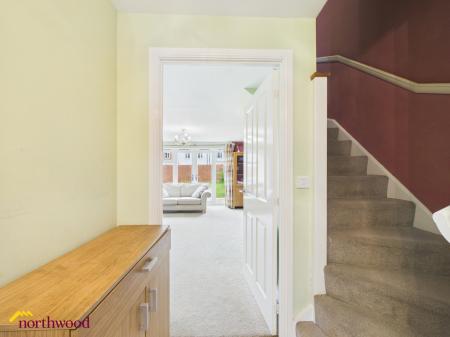 3 bedroom Semi-detached house to let in Swift Drive, Bodicote, OX15