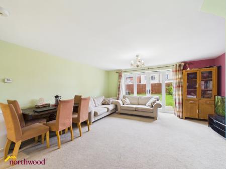 3 bedroom Semi-detached house to let in Swift Drive, Bodicote, OX15