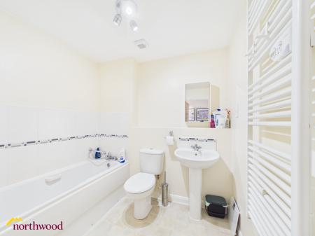 2 bedroom Flat for sale in Alma Road, Banbury, OX16