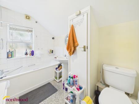 3 bedroom Terraced House to let in Avenue Road, Banbury, OX16