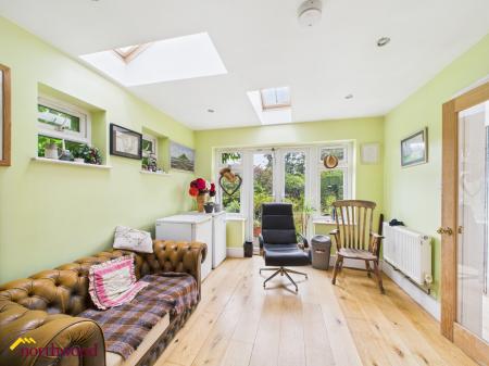 1 bedroom House share to let in Easington Road, Banbury, OX16