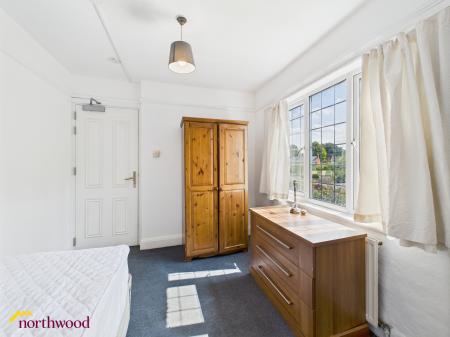 1 bedroom House share to let in Easington Road, Banbury, OX16