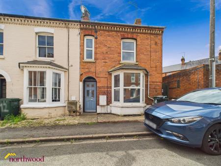 2 bedroom End of terrace house to let in Newland Place, Banbury, OX16