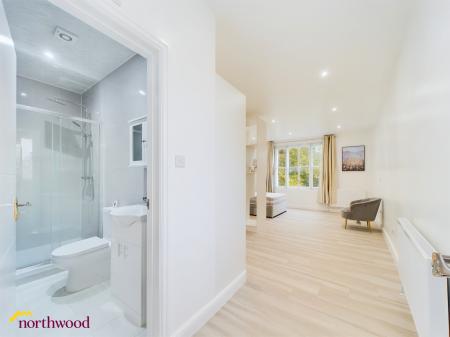 1 bedroom Studio flat to let in Flat 2, 19B Bridge Street Banbury