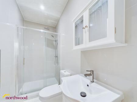 1 bedroom Studio flat to let in Flat 2, 19B Bridge Street Banbury