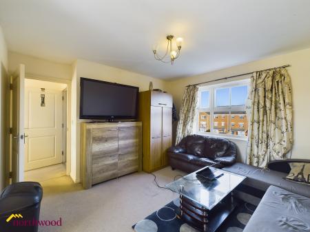 2 bedroom Flat to let in Verney Road, Banbury, OX16