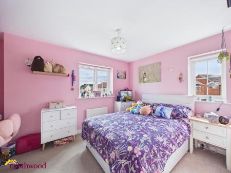 3 bedroom Detached house for sale in Yarrow Road, Bodicote, OX15
