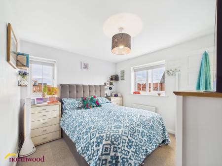 3 bedroom Detached house for sale in Yarrow Road, Bodicote, OX15