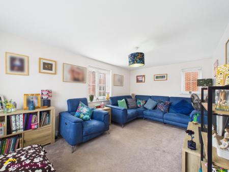 3 bedroom Detached house for sale in Yarrow Road, Bodicote, OX15