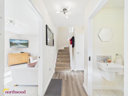 3 bedroom Semi-detached house for sale in Bennett Drive, Banbury, OX16