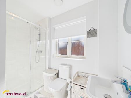 3 bedroom Semi-detached house for sale in Bennett Drive, Banbury, OX16