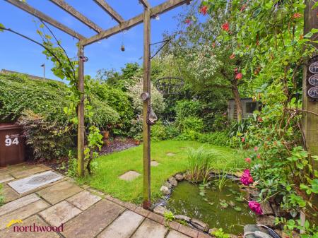 3 bedroom Semi-detached house for sale in Coopers Gate, Banbury, OX16