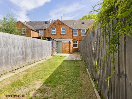 3 bedroom Terraced House for sale in Avenue Road, Banbury, OX16