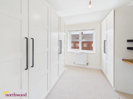 3 bedroom Semi-detached house for sale in Betts Close, Banbury, OX16