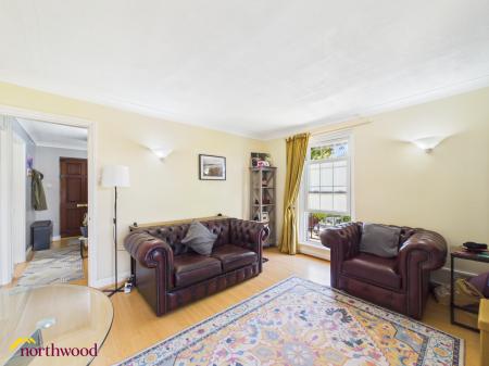 2 bedroom Flat for sale in Victoria Place, Banbury, OX16