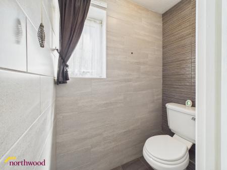 3 bedroom Terraced House for sale in Jasmine Walk, Banbury, OX16